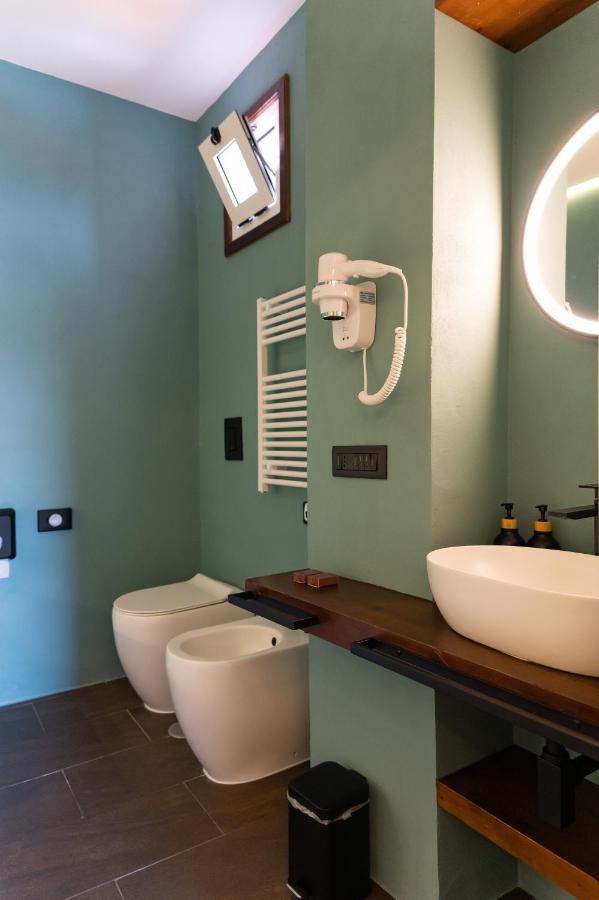 5 Sensi - Vasca Idromassaggio, Terrazzo, Fibra Ultraveloce, Parcheggio Coperto Su Richiesta Hotel Cosenza Buitenkant foto